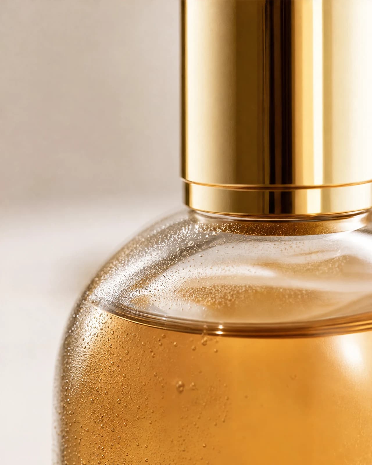 Perfume lifestyle still